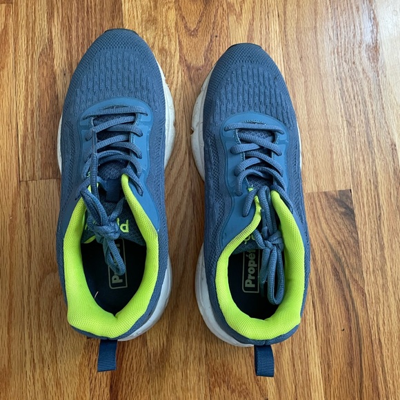 Propet Womens Sneakers- VGUC - Picture 1 of 4